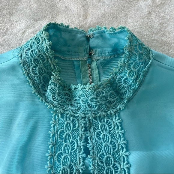 VINTAGE 1970s Shift Dress With Balloon Sleeves and Vest - Picture 6 of 12